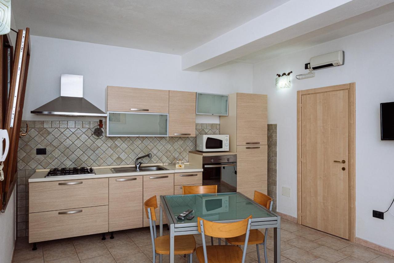 Casa Vacanze Maestrale - By Faendho Porto Torres Bagian luar foto