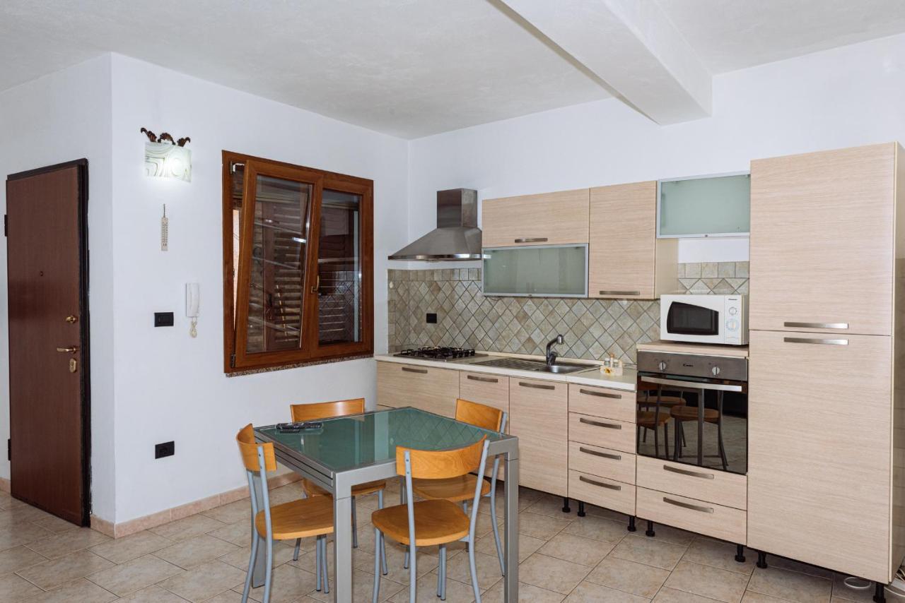 Casa Vacanze Maestrale - By Faendho Porto Torres Bagian luar foto