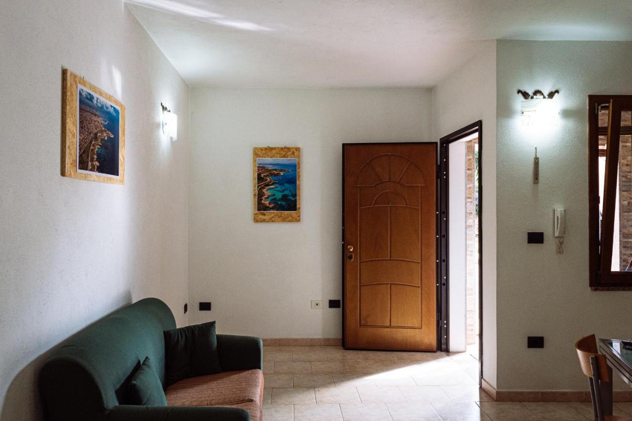 Casa Vacanze Maestrale - By Faendho Porto Torres Bagian luar foto